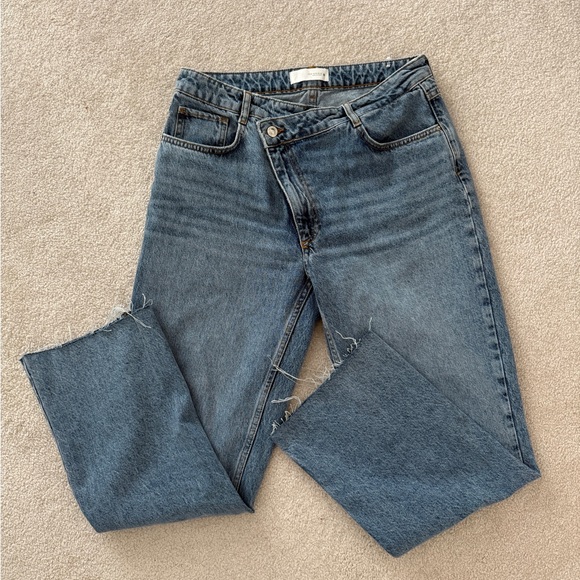 Zara Denim - Zara Blue Cropped Ankle Jeans